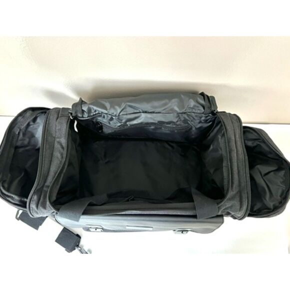 NWT Bella Russo canvas travel duffle in dark gray - Picture 6 of 11